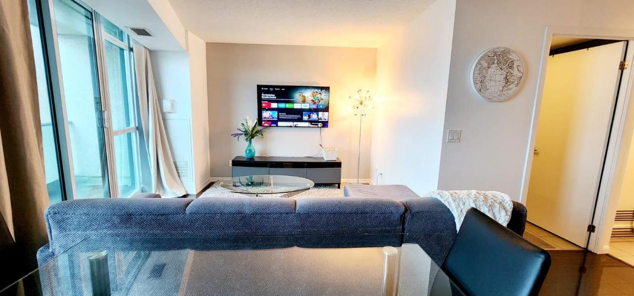 Lakefront Living Downtown Toronto - Free Parking, Gym, Indoor Pool Exterior foto